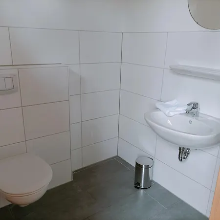Apartments דירה פפנבורג